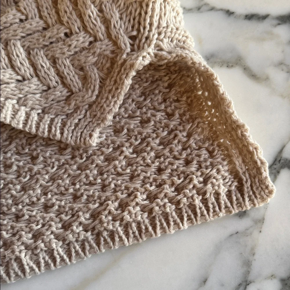 Hem & Thread Cozy Cable Knit Turtleneck Cowl-neck Sweater Women’s size L - Picture 13 of 14